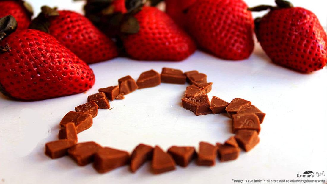 Valentine’s Day Treats: Chocolate Covered Strawberries